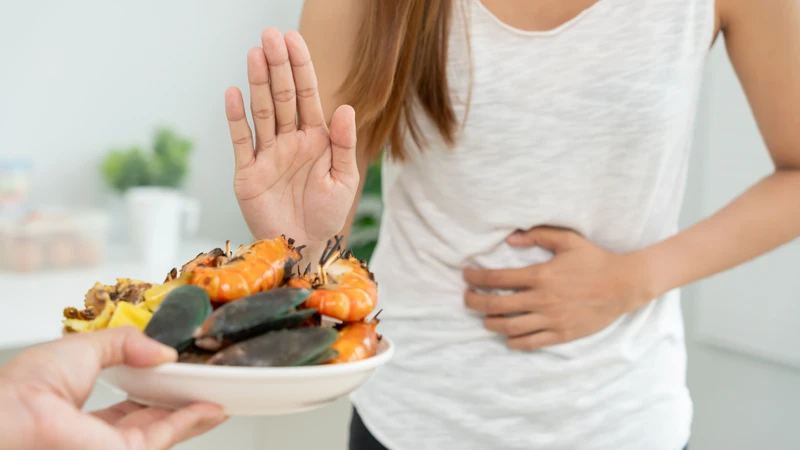 Không nên ăn hải sản nếu có tiền sử dị ứng với hải sản