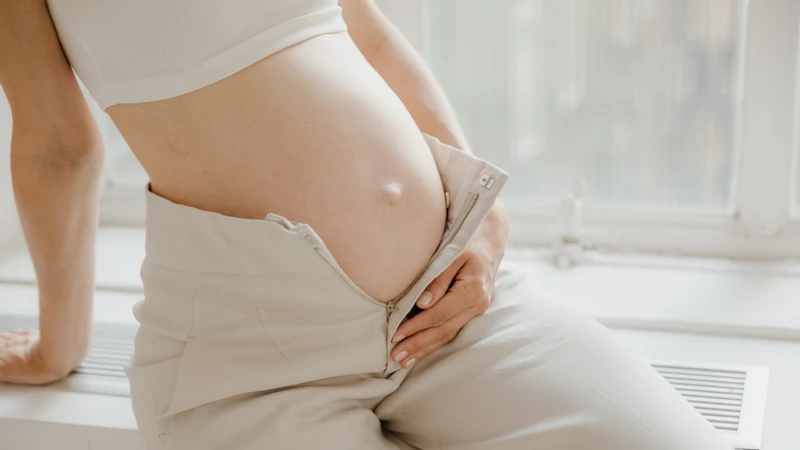 Sinh mổ bao lâu bụng nhỏ lại? Vì sao sinh mổ thường khiến bụng to hơn sinh thường? 1
