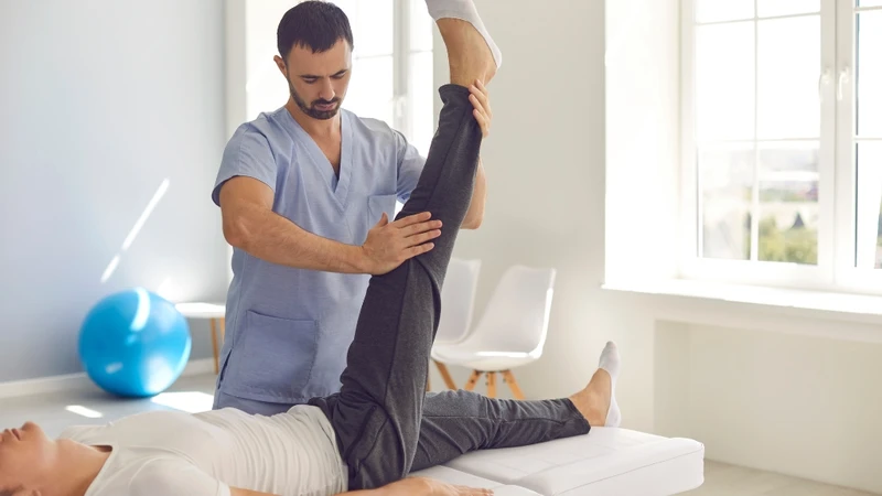 Sơ cứu gãy xương: Cách xử trí đúng chuẩn để tránh biến chứng nguy hiểm 5