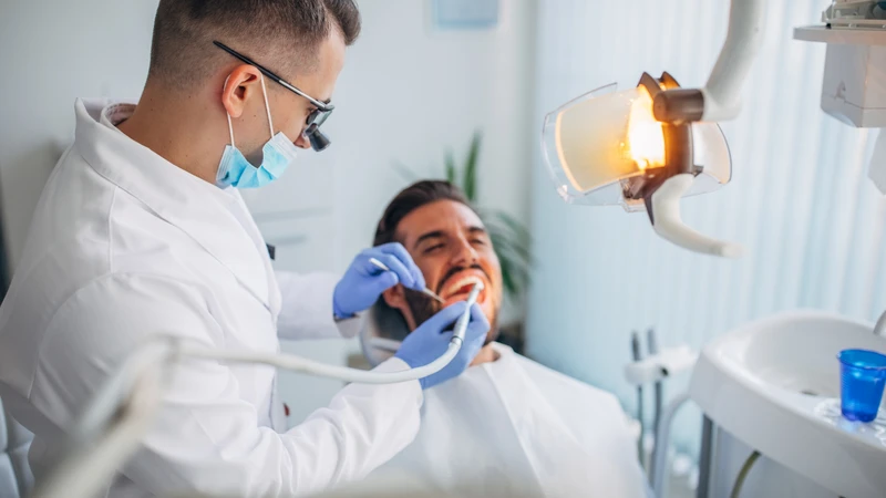 Trao đổi với nha sĩ giúp bạn hiểu rõ hơn về kế hoạch điều trị của mình