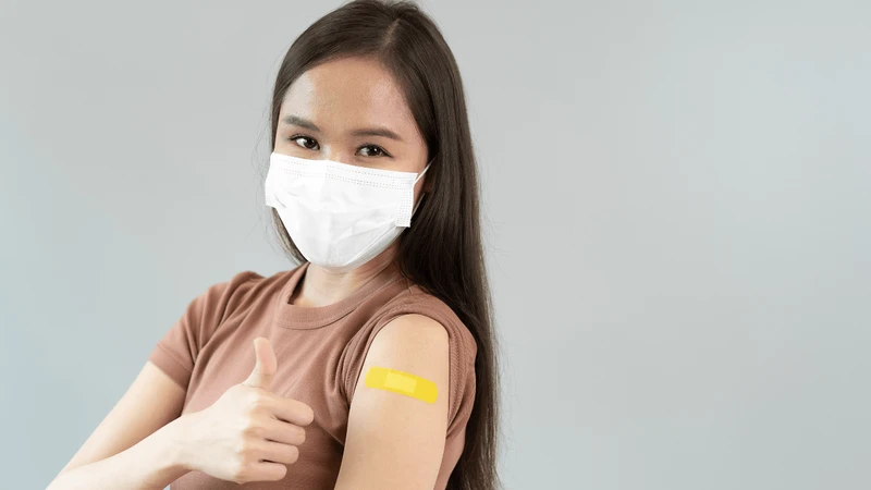 Nên lựa chọn vắc xin phù hợp tùy thuộc vào tình trạng sức khỏe, độ tuổi và nhóm đối tượng
