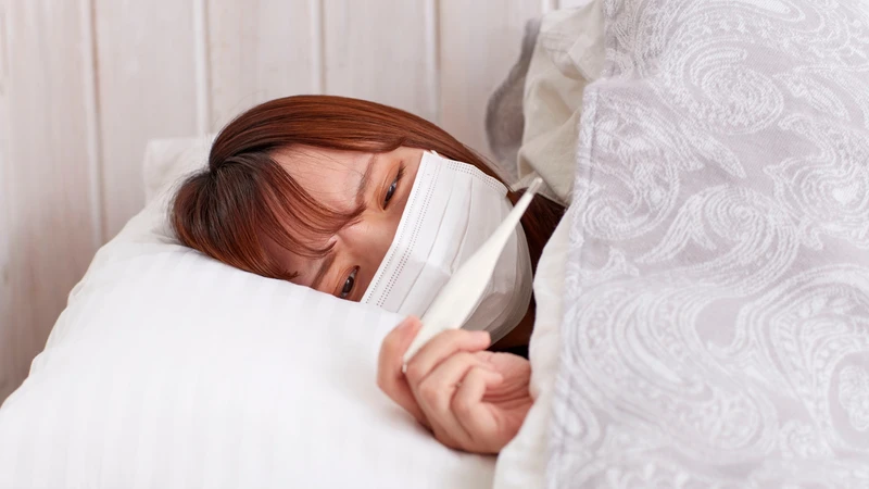 Sốt cao đột ngột là dấu hiệu khởi phát điển hình