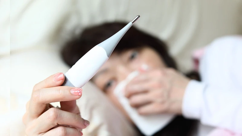 Sốt xuất huyết có nên đi lại nhiều không? 2