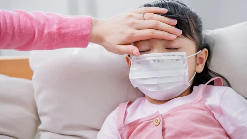 Sốt xuất huyết ở trẻ em đang trở thành mối quan tâm lớn, vì bệnh có thể tiến triển nhanh và đe dọa tính mạng