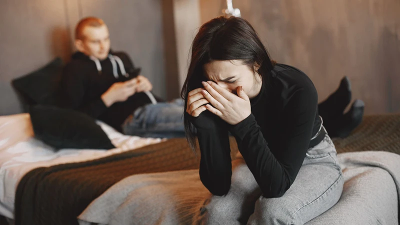 Nguyên nhân gây căng thẳng đến từ&nbsp;áp lực cuộc sống, yếu tố cá nhân, vấn đề sức khỏe và môi trường sống
