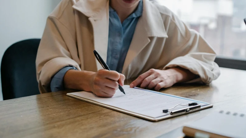 Viết nhật ký là một trong những biện pháp chẩn đoán và điều trị stress