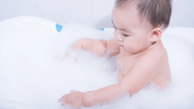 Một số thành phần trong sữa tắm có thể làm da nhạy cảm khó chịu hơn