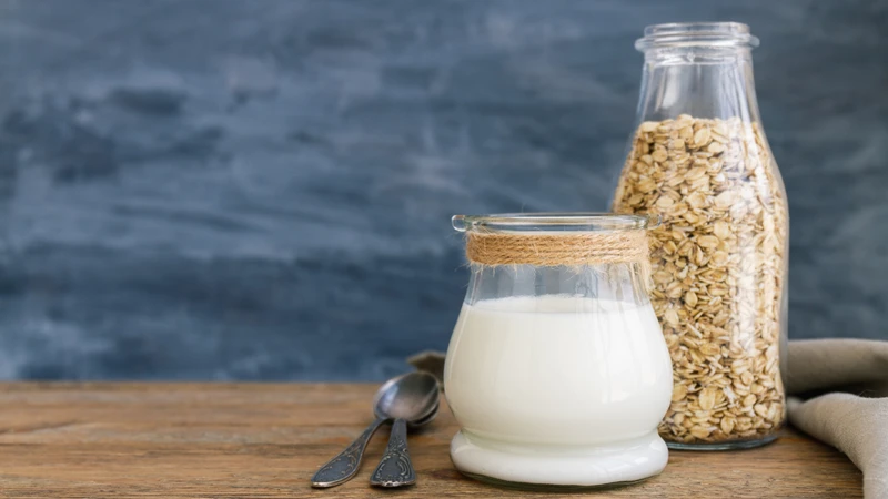 Sữa yến mạch hỗ trợ cải thiện cholesterol và bảo vệ tim mạch