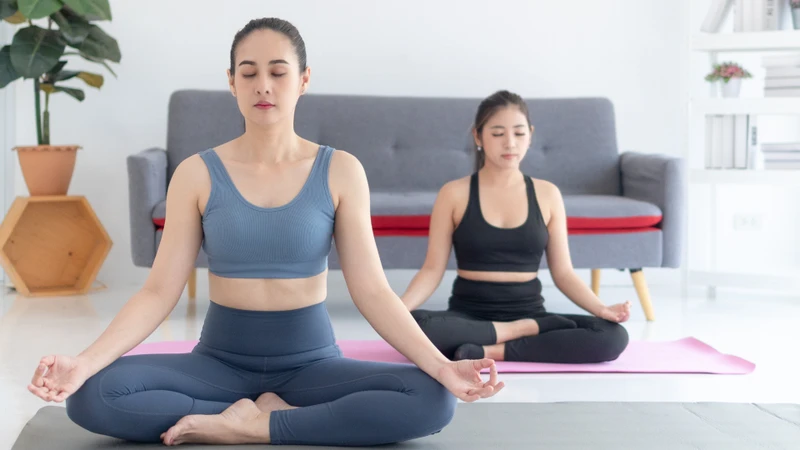 Vận động nhẹ nhàng, kiểm soát căng thẳng là những yếu tố cần thiết để kiểm soát bệnh hiệu quả