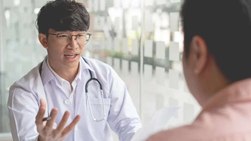 Sử dụng cây lá đắng cần thận trọng và tham khảo ý kiến bác sĩ để hạn chế rủi ro sức khỏe