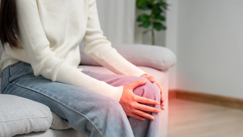 Đau khớp gối có thể là một tác hại của bàn chân bẹt