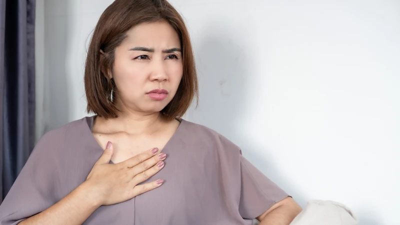 Uống chanh muối quá nhiều có thể gây kích ứng niêm mạc dạ dày