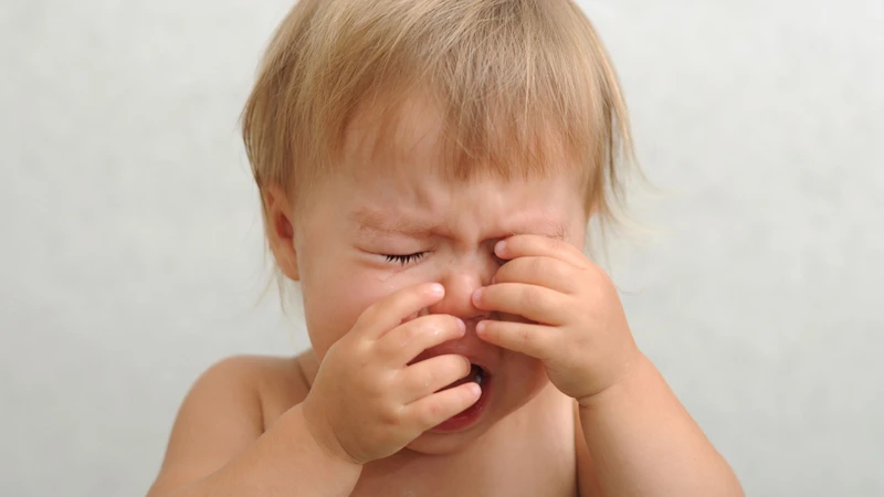 Tắc tuyến lệ ở trẻ sơ sinh: Những thông tin cha mẹ cần biết 2