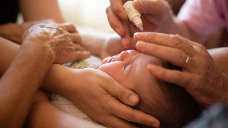 Tắc tuyến lệ ở trẻ sơ sinh: Những thông tin cha mẹ cần biết 4