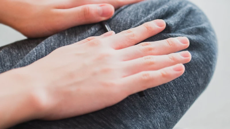 Điện giật nhẹ do tĩnh điện chỉ gây cảm giác khó chịu trong thời gian ngắn
