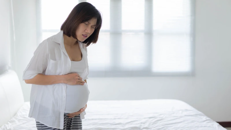 Tại sao bụng bầu lúc cứng lúc mềm? Mẹ bầu cần biết điều gì? 2