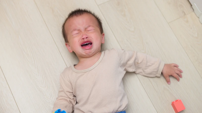 Trẻ 2 tuổi khóc đêm là thường gặp