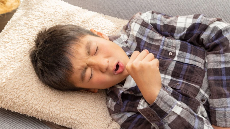 Tại sao trẻ tiêm phế cầu về bị ho và có nguy hiểm không? 3