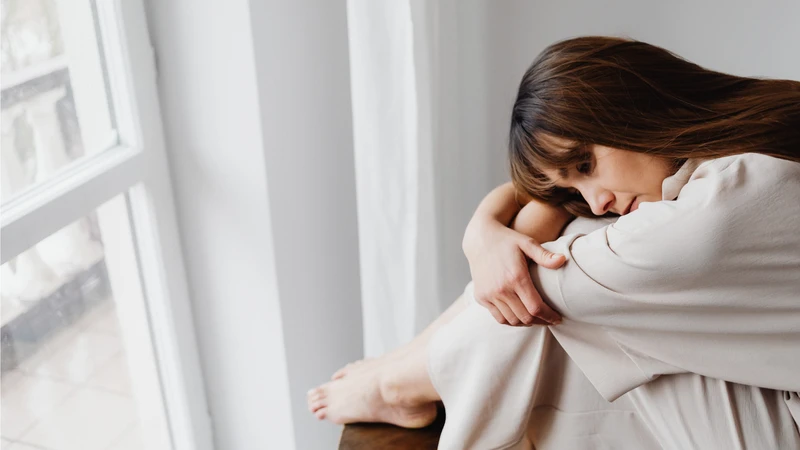 Các triệu chứng âm tính có thể khiến người bệnh bị cô lập với xã hội