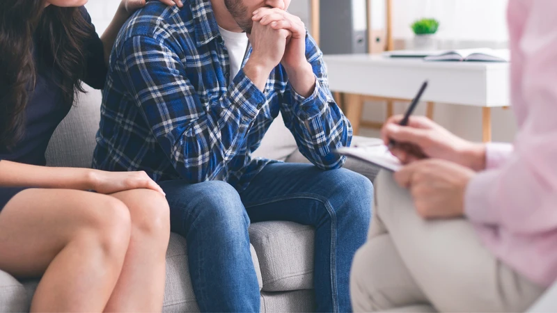 Tìm kiếm sự giúp đỡ từ chuyên gia là bước quan trọng nhất để có chẩn đoán và điều trị đúng