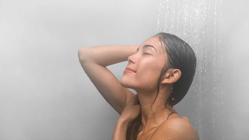 Tắm xong bị cảm lạnh do đâu? Cách phòng tránh và mẹo khắc phục hiệu quả 2