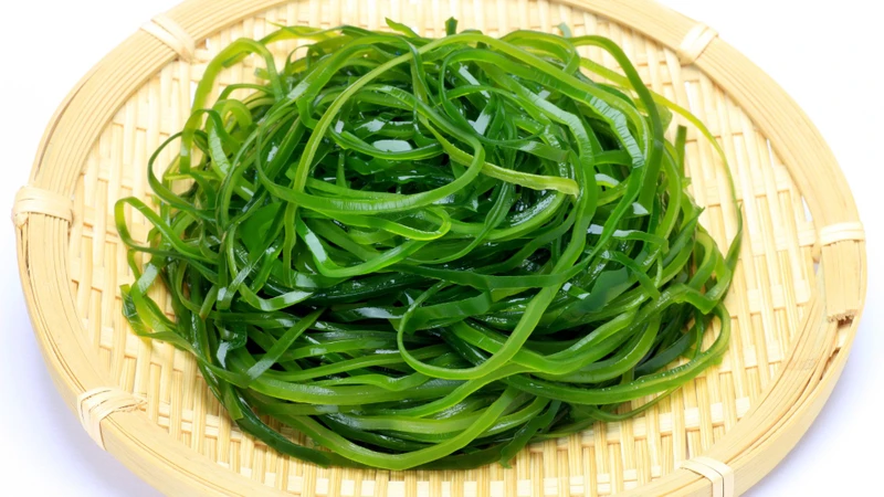Tảo bẹ mang lại nhiều lợi ích cho sức khỏe khi được sử dụng với lượng phù hợp