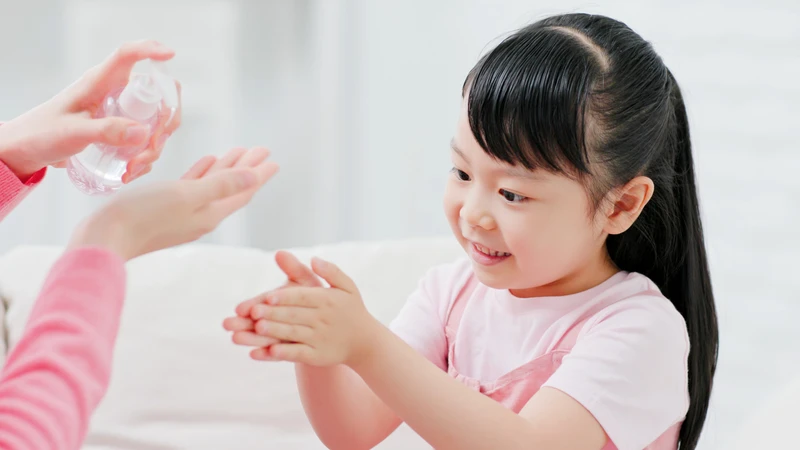 Tay chân miệng độ 2 được phân loại dựa trên tiêu chí nào? Nguyên nhân gây bệnh là gì? 4