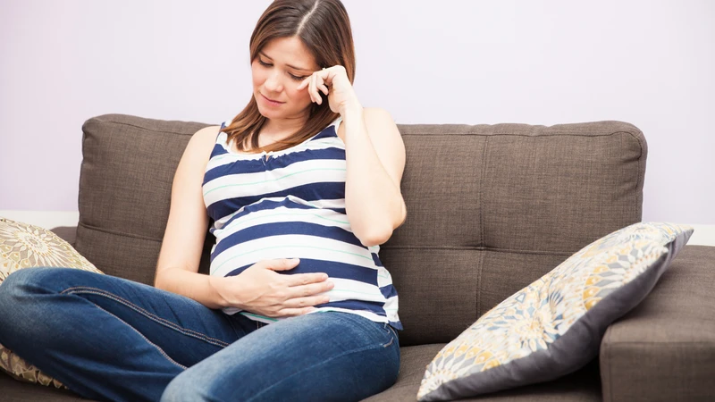 Cảm giác lo lắng khi nhận thấy thai cử động yếu là điều dễ hiểu
