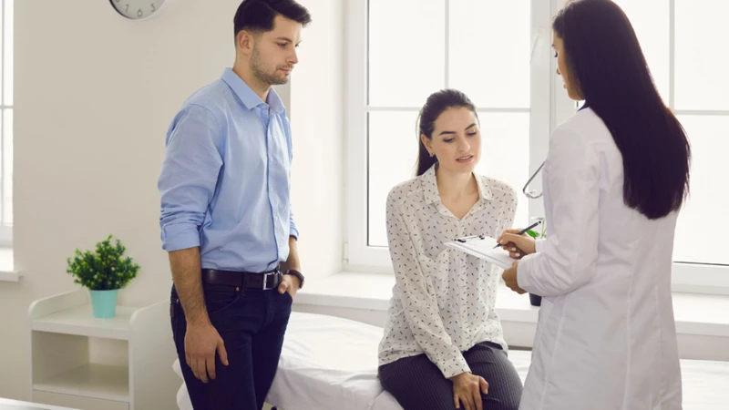 Thai ngoài tử cung thử que có lên vạch không? Dấu hiệu và cách xử lý an toàn 5