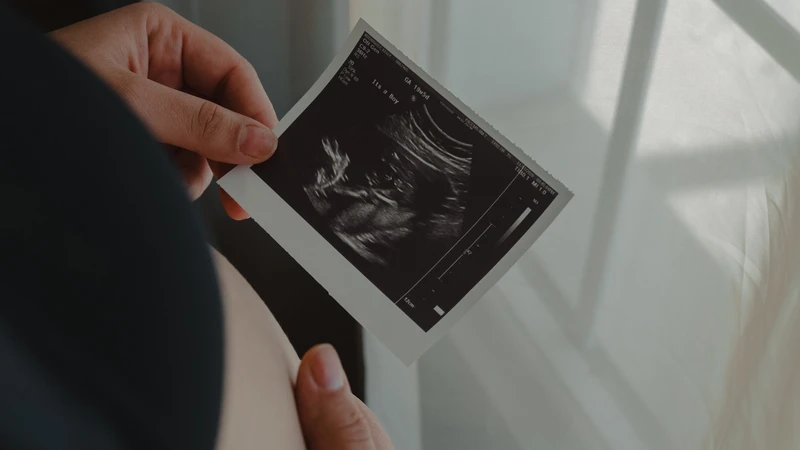 Thai nhi đạp nhiều vào ban đêm có sao không? Lời giải đáp chi tiết dành cho các mẹ1