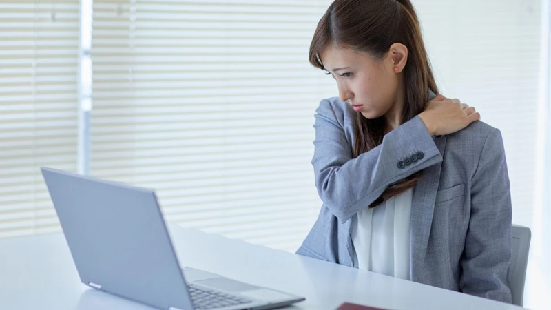 Thoái hóa khớp vai làm giảm tầm vận động chi trên