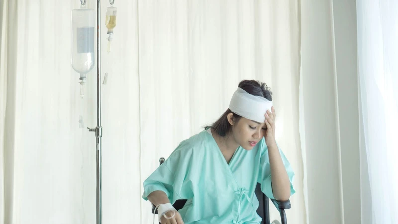 Nhiều bệnh lý có thể làm tăng áp lực nội sọ và gây thoát vị não