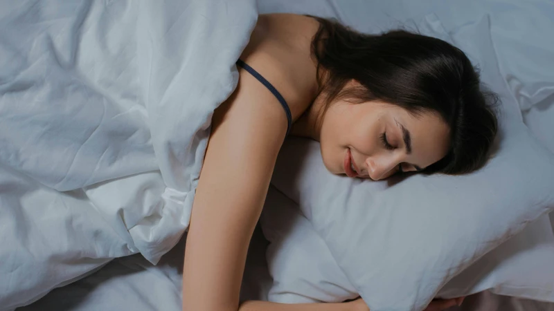 Theo nhiều nghiên cứu, khoái cảm tình dục có thể giúp cải thiện giấc ngủ và giảm lo âu