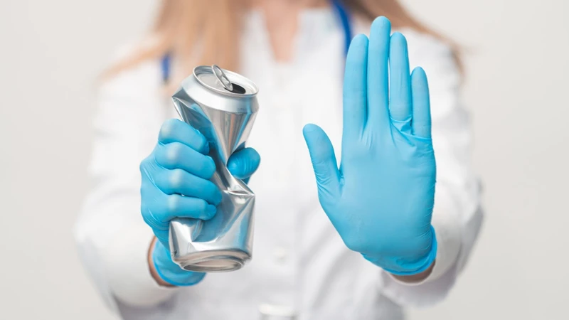 Mẹ bầu nên tránh thực phẩm sống, cá nhiều thủy ngân và đồ uống có cồn