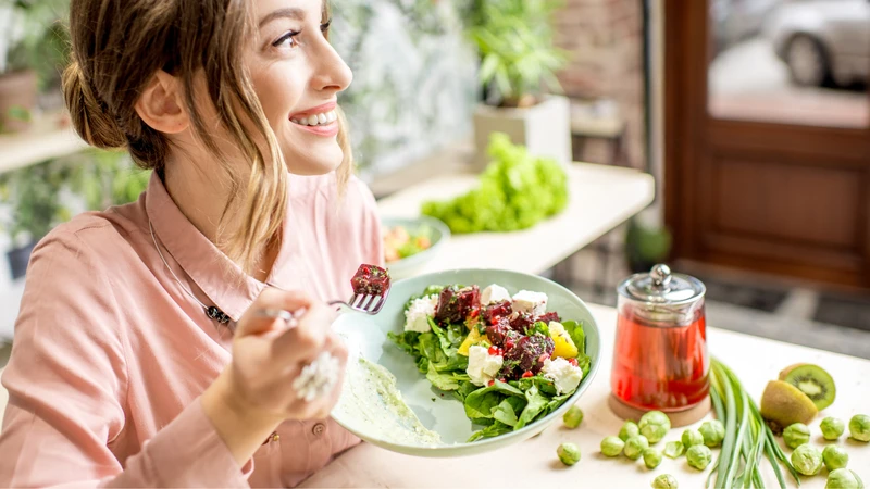 Thức khuya có nổi mụn không​? Biện pháp cải thiện tình trạng da mụn 5