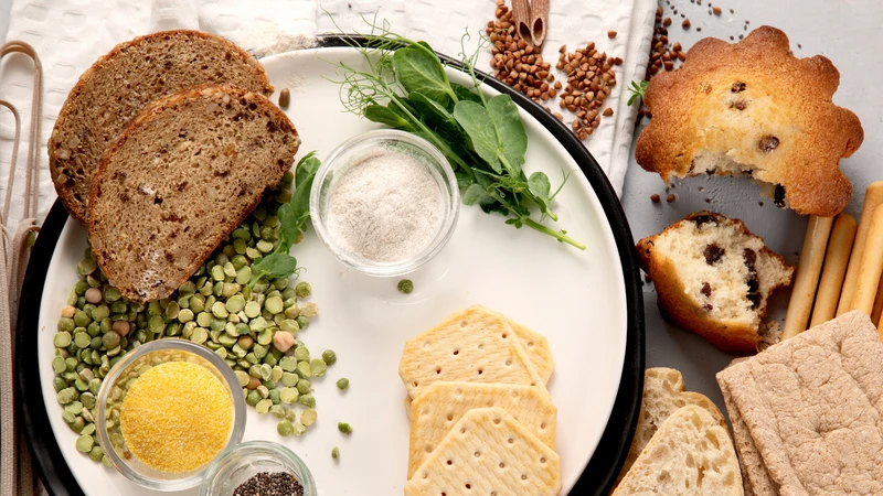 Gluten là protein tự nhiên có trong lúa mì, lúa mạch và lúa mạch đen