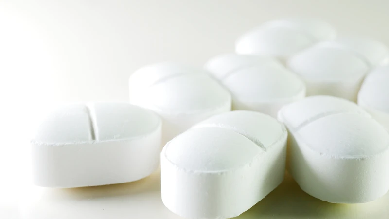 NSAID như ibuprofen, naproxen cần thận trọng khi mang thai, đặc biệt từ tuần thứ 20