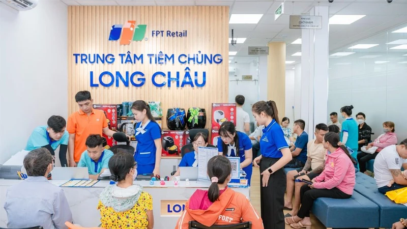 tiem-cum-va-nao-mo-cau-cung-luc-co-duoc-khong-can-luu-y-gi-4.jpg