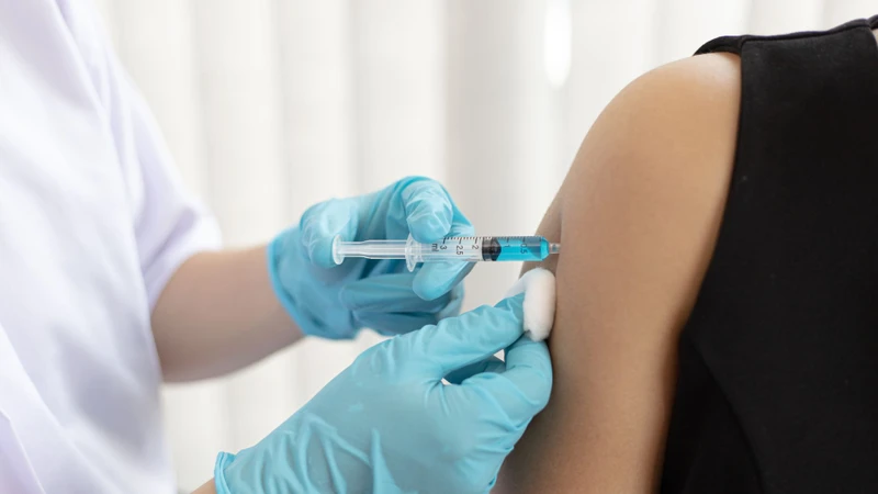 Tiêm HPV cho nam bao nhiêu tuổi? Những lưu ý cần biết sau khi tiêm HPV cho nam giới 1