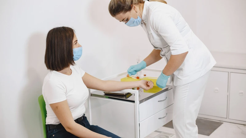 Tiêm vắc xin phòng sốt xuất huyết an toàn nếu thực hiện đúng chỉ định và theo dõi sức khỏe sau tiêm