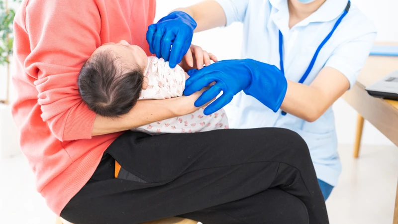 Không phải trẻ nào cũng có thể tiêm vắc xin ngay tại thời điểm mong muốn