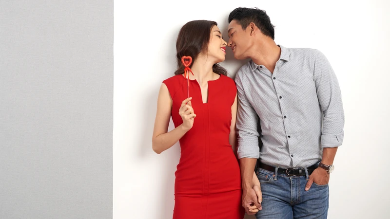 Nhiều người thắc mắc HPV có thể lây qua đường hôn không