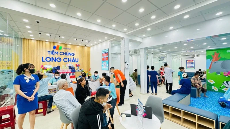 Tiêm vắc xin viêm não mô cầu ở đâu tại Đà Nẵng là thắc mắc của nhiều người dân