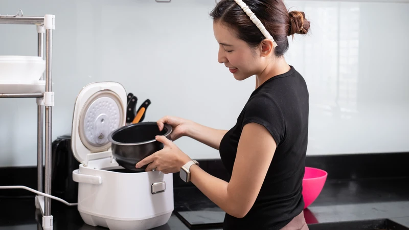 Nấu gạo lứt đúng giúp giữ lại dưỡng chất và cải thiện hương vị của món ăn