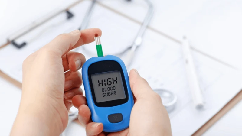 Người có đường huyết cao kéo dài nên hạn chế ăn bánh gai để bảo vệ sức khỏe