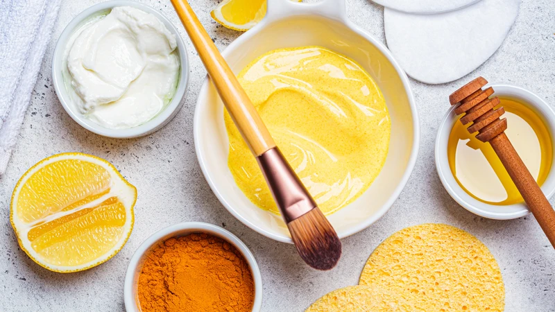 Mặt nạ nghệ mật ong giúp làm đẹp da và giảm mụn hiệu quả