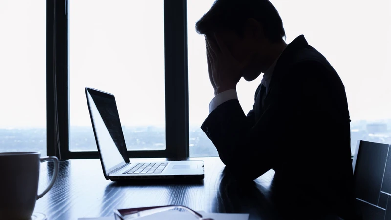 Stress kéo dài có thể gây ra hiện tượng tinh dịch bị vón cục