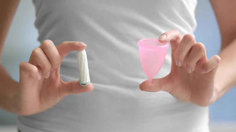 Tới tháng có tắm biển được không​? Hỏi nhẹ trước khi xách vali ra khơi 2
