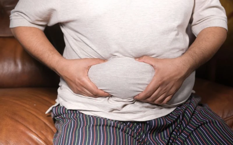 Những người có nguy cơ cao như người béo phì, người lớn tuổi cần thực hiện xét nghiệm đường máu định kỳ để tầm soát bệnh