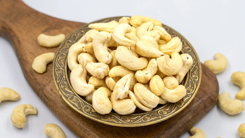 Hạt điều là nguồn cung cấp chất béo lành mạnh, protein thực vật